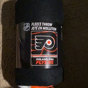 Flyers Throw Blanket